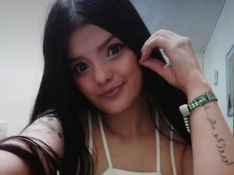 yazminfoxxx profilbild på webbkameramodell 