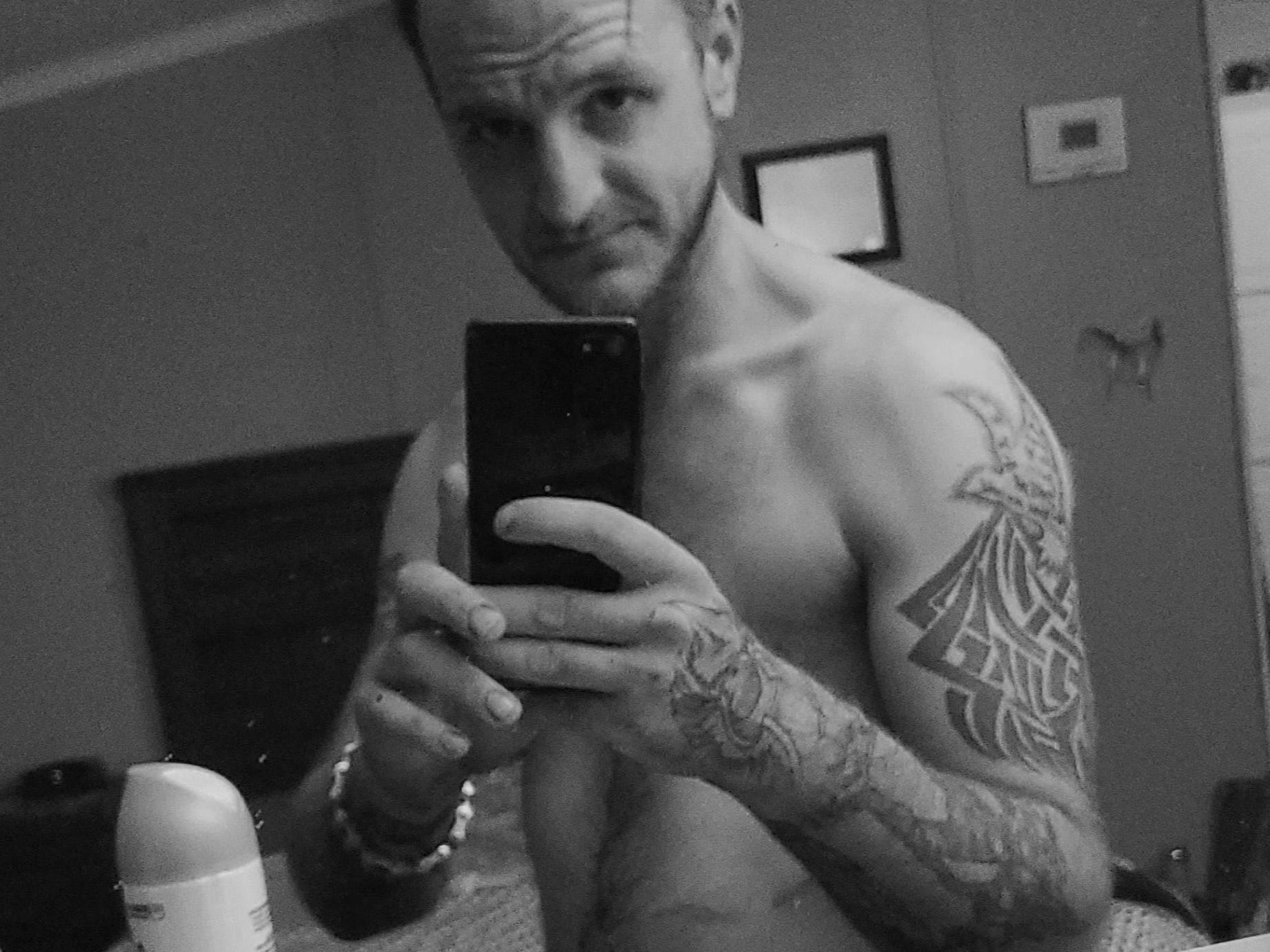 NickyBigDee profilbild på webbkameramodell 