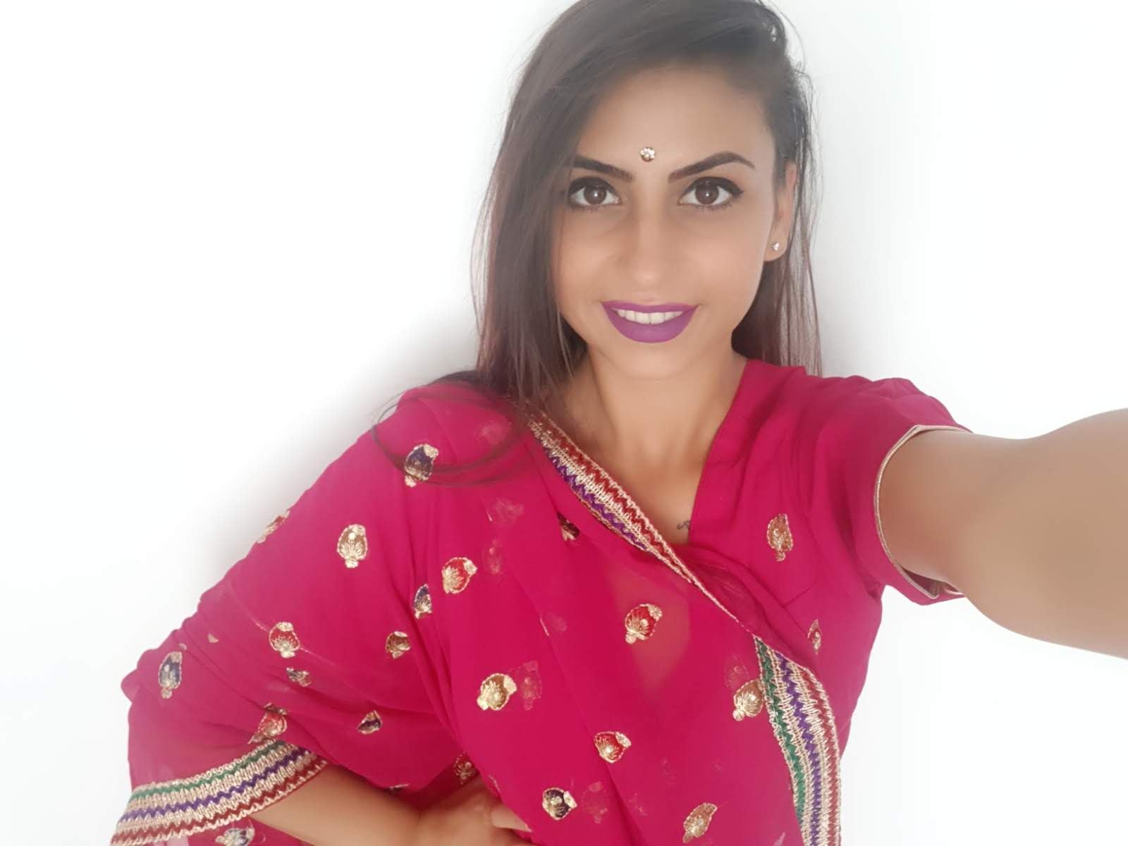 ShiaIndian profilbild på webbkameramodell 