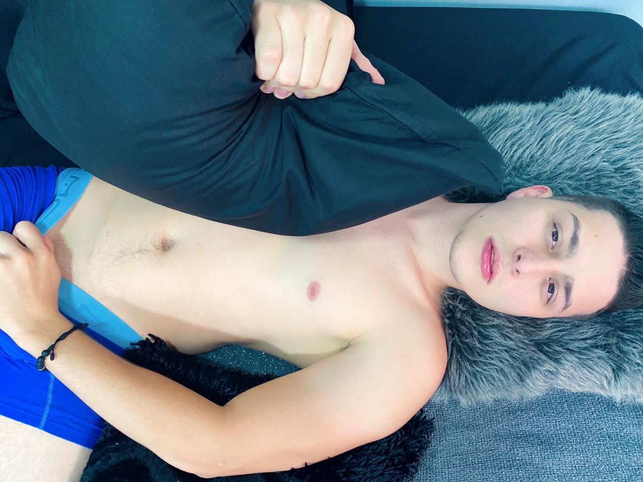 Foto de perfil de modelo de webcam de RICHARD_THOMSON 