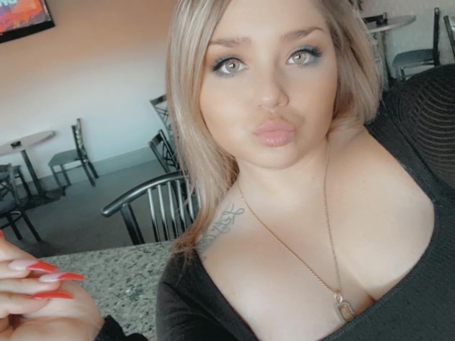 Image de profil du modèle de webcam ChaChiXO