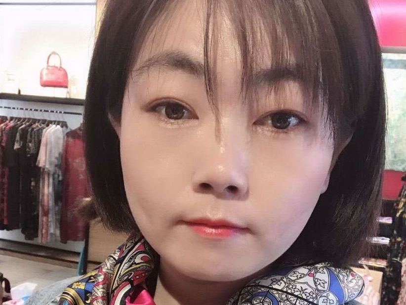 Image de profil du modèle de webcam Rosecheng