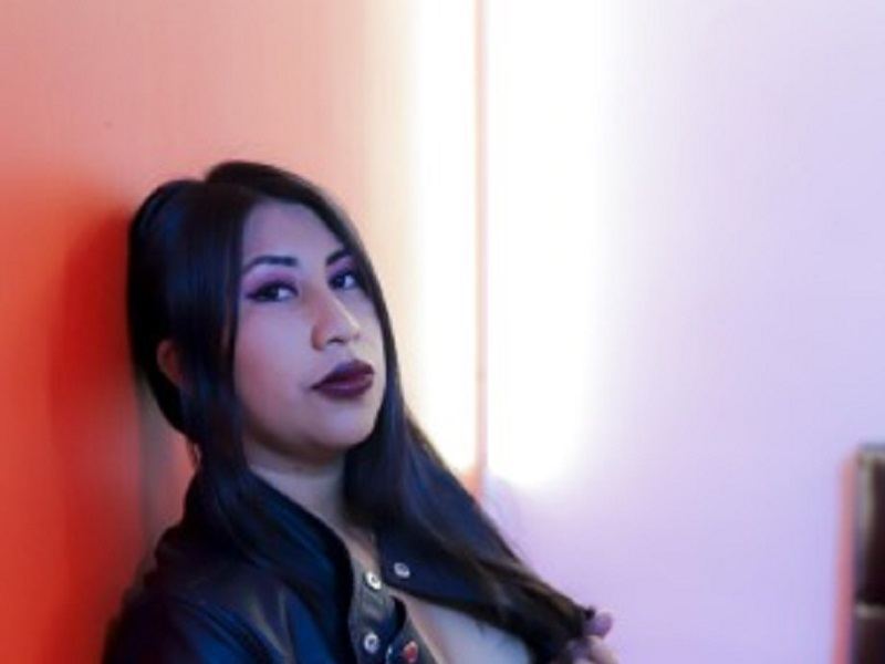 sandy_rizo profilbild på webbkameramodell 