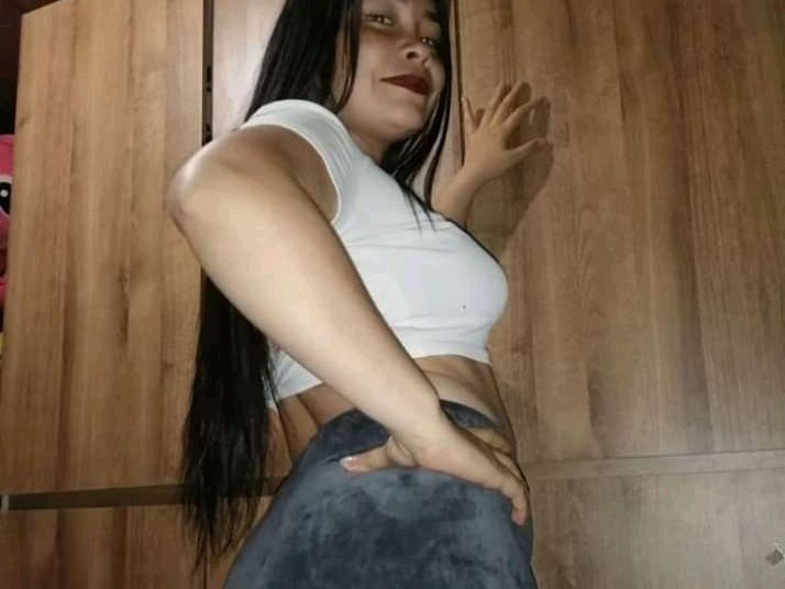 Coral_Blossom profielfoto van cam model 