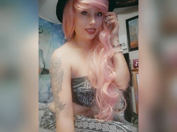 Saphrinaa immagine del profilo del modello di cam