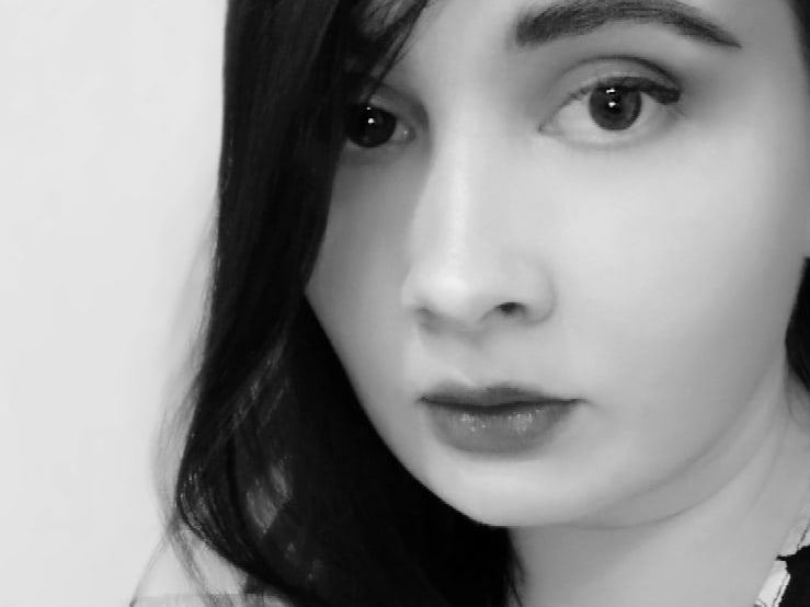 Redslipstick cam model profile picture 