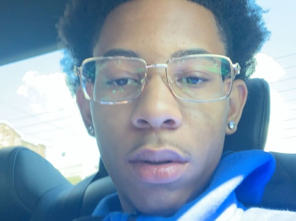 Asher_Carter profilbild på webbkameramodell 