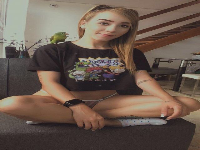 Imagen de perfil de modelo de cámara web de IvvySanders