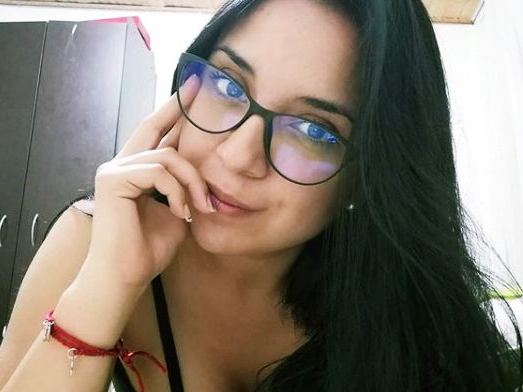 Melanny_B cam model profile picture 