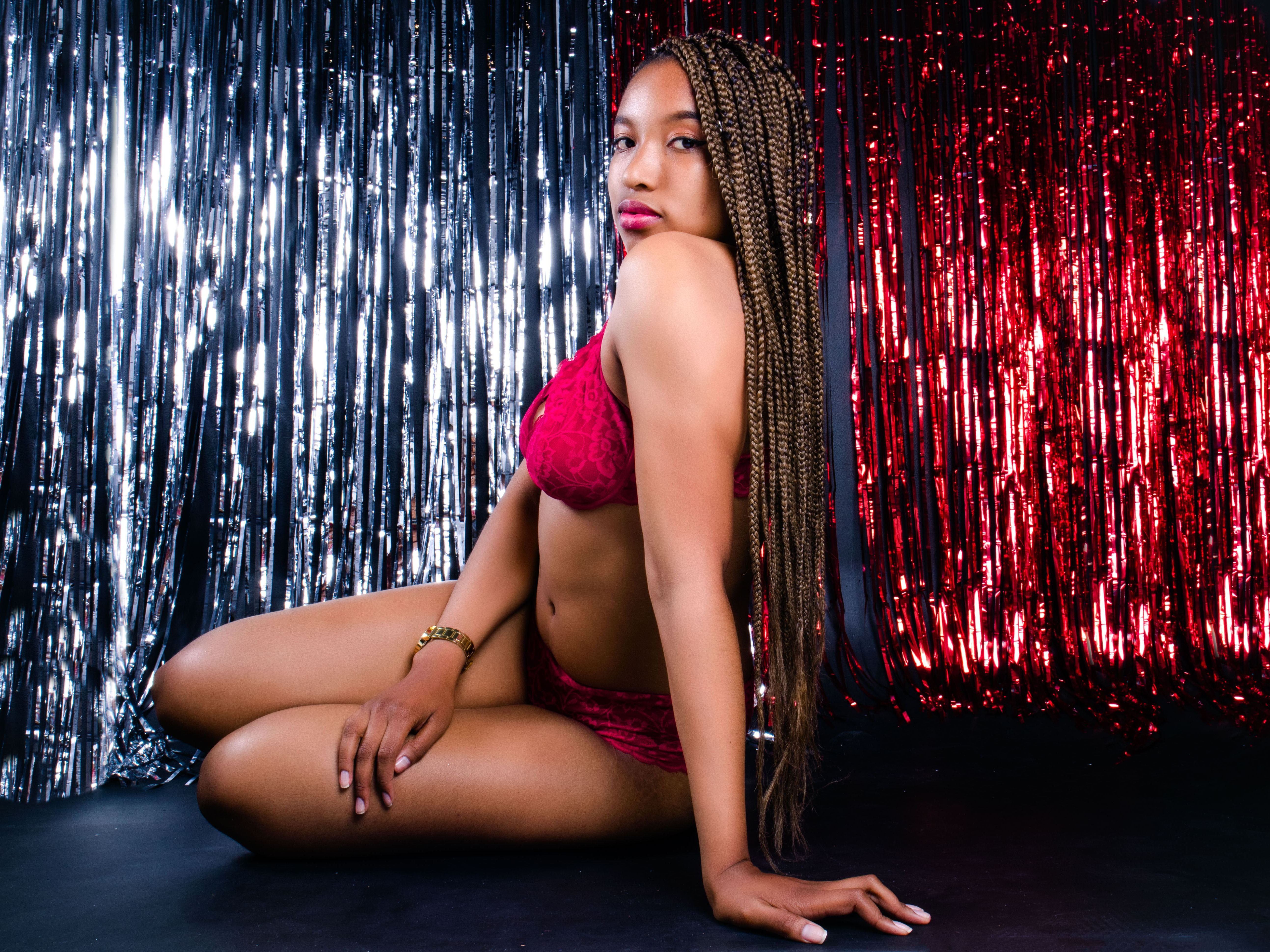 Imagen de perfil de modelo de cámara web de CarolinFlack
