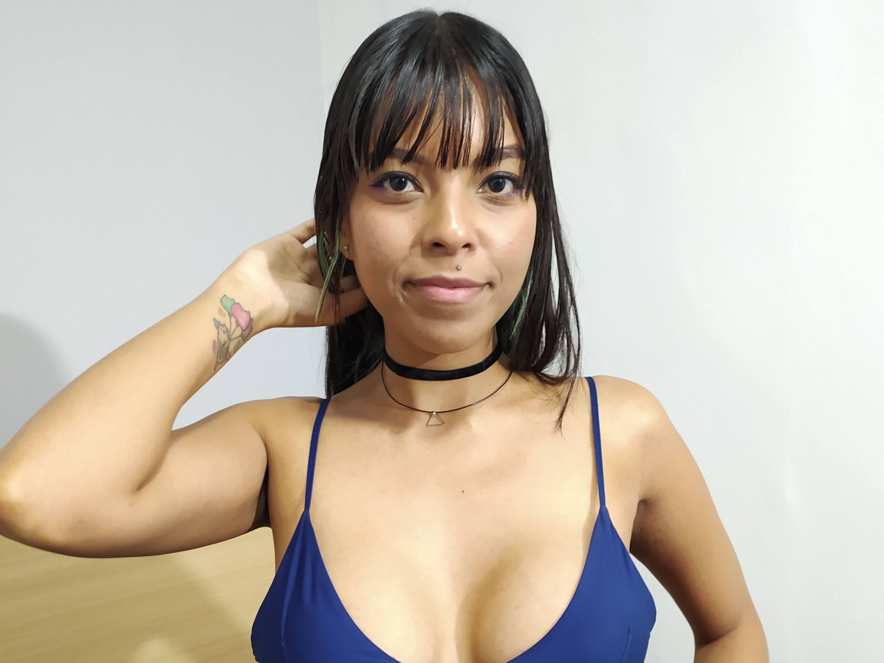 Dinohana profielfoto van cam model 