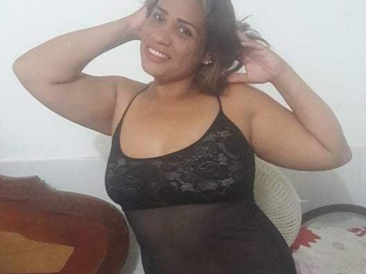 Imagen de perfil de modelo de cámara web de Mynanyhot
