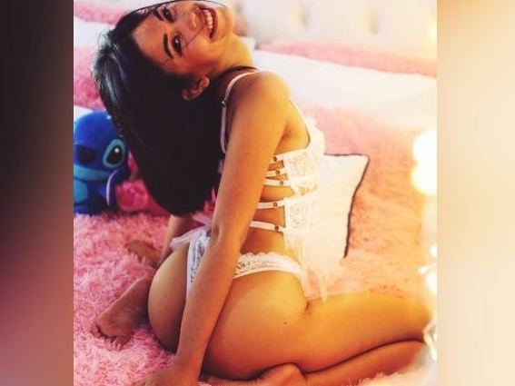 Foto de perfil de modelo de webcam de Litleevelynnexxx 