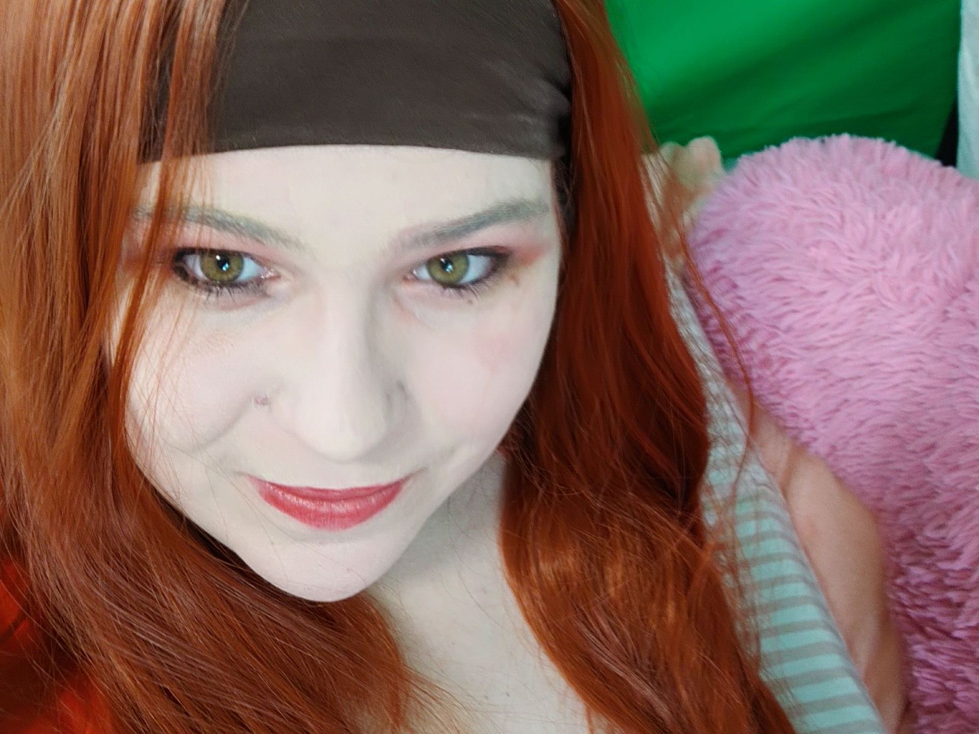 AngelBellaZazzle cam model profile picture