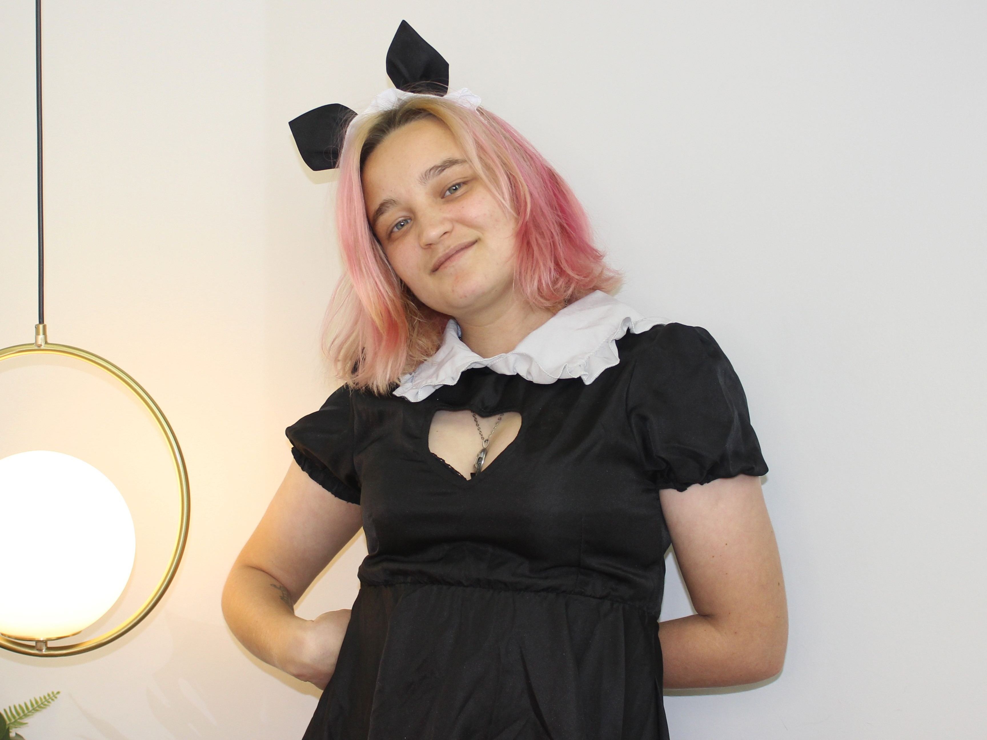 oh_June profielfoto van cam model 