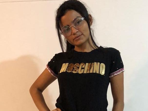 Profilbilde av SHARON_MOON webkamera modell
