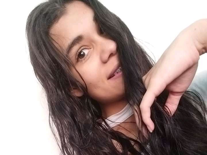 Saray_Cooperr profielfoto van cam model 