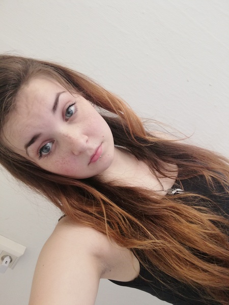 Performer claudia_xHeart Photo 4