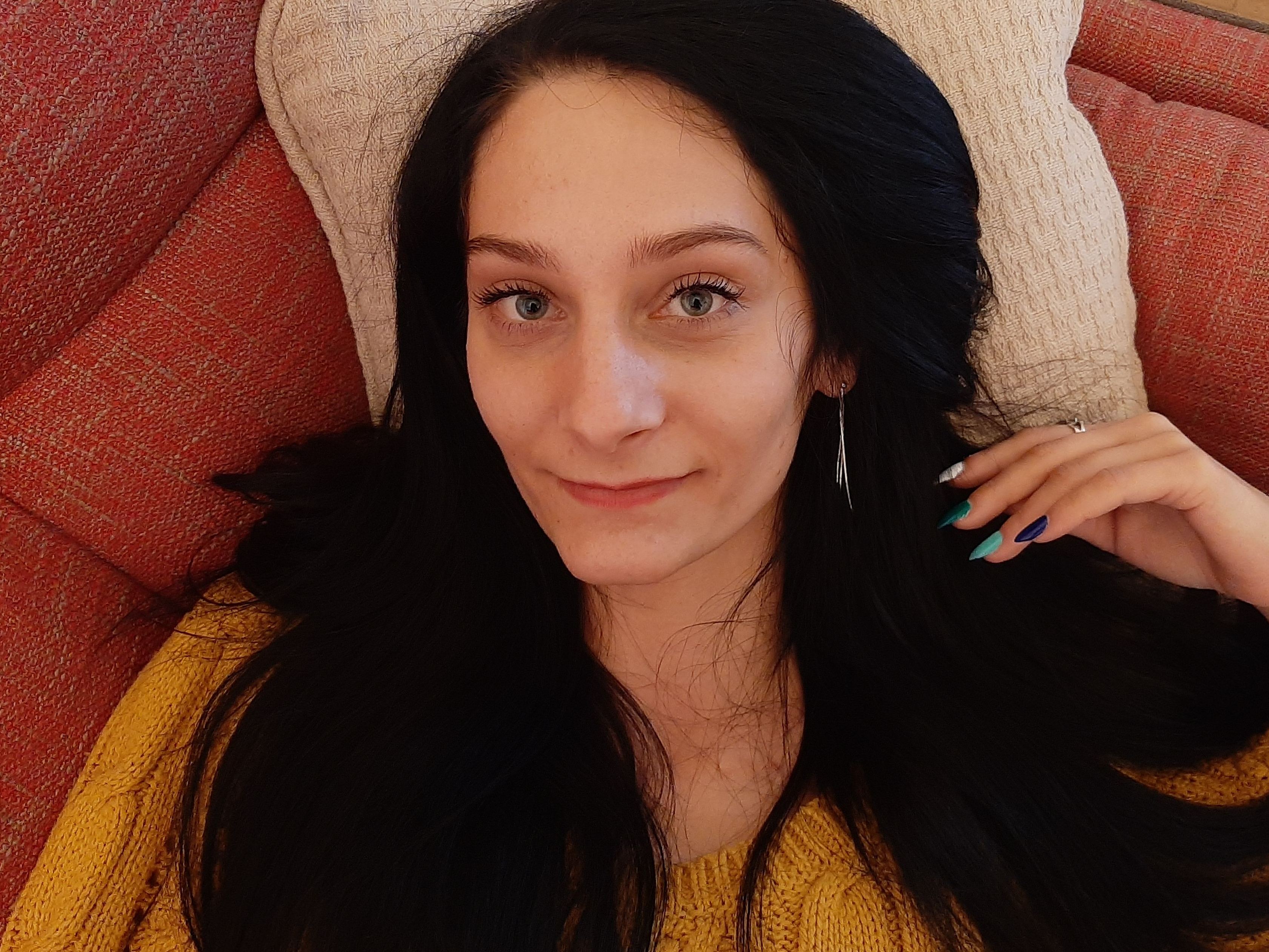 KELLYI Profilbild des Cam-Modells 