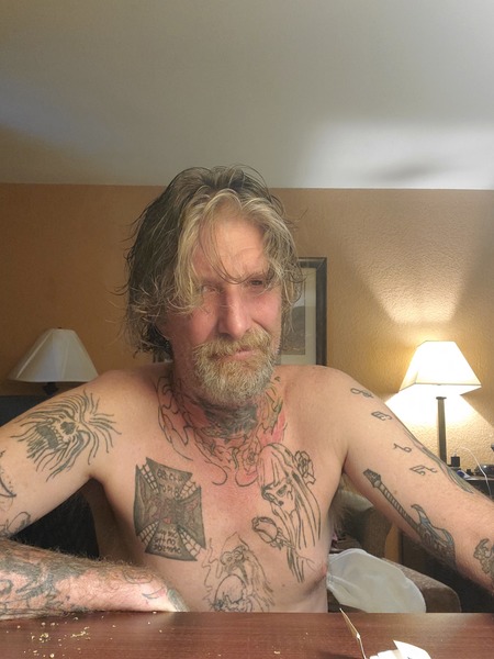 Performer scottyshark Photo 12