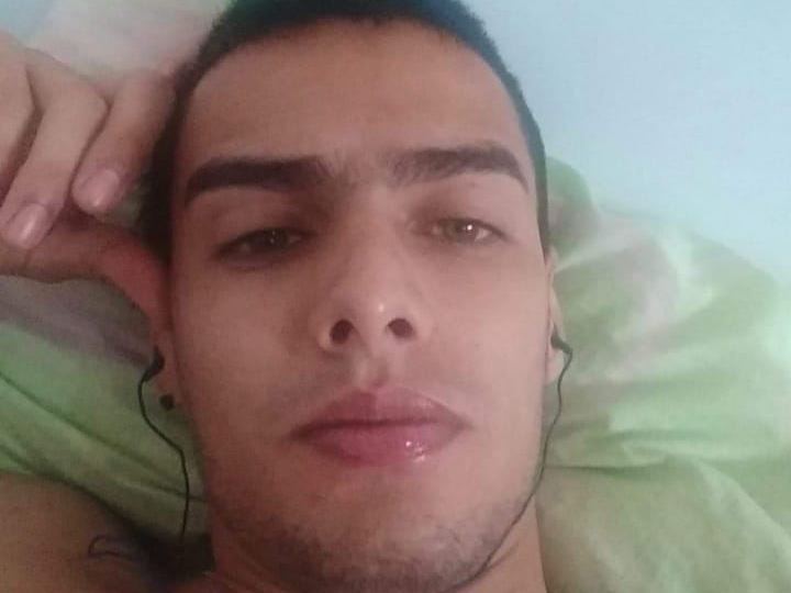 Image de profil du modèle de webcam Glaes