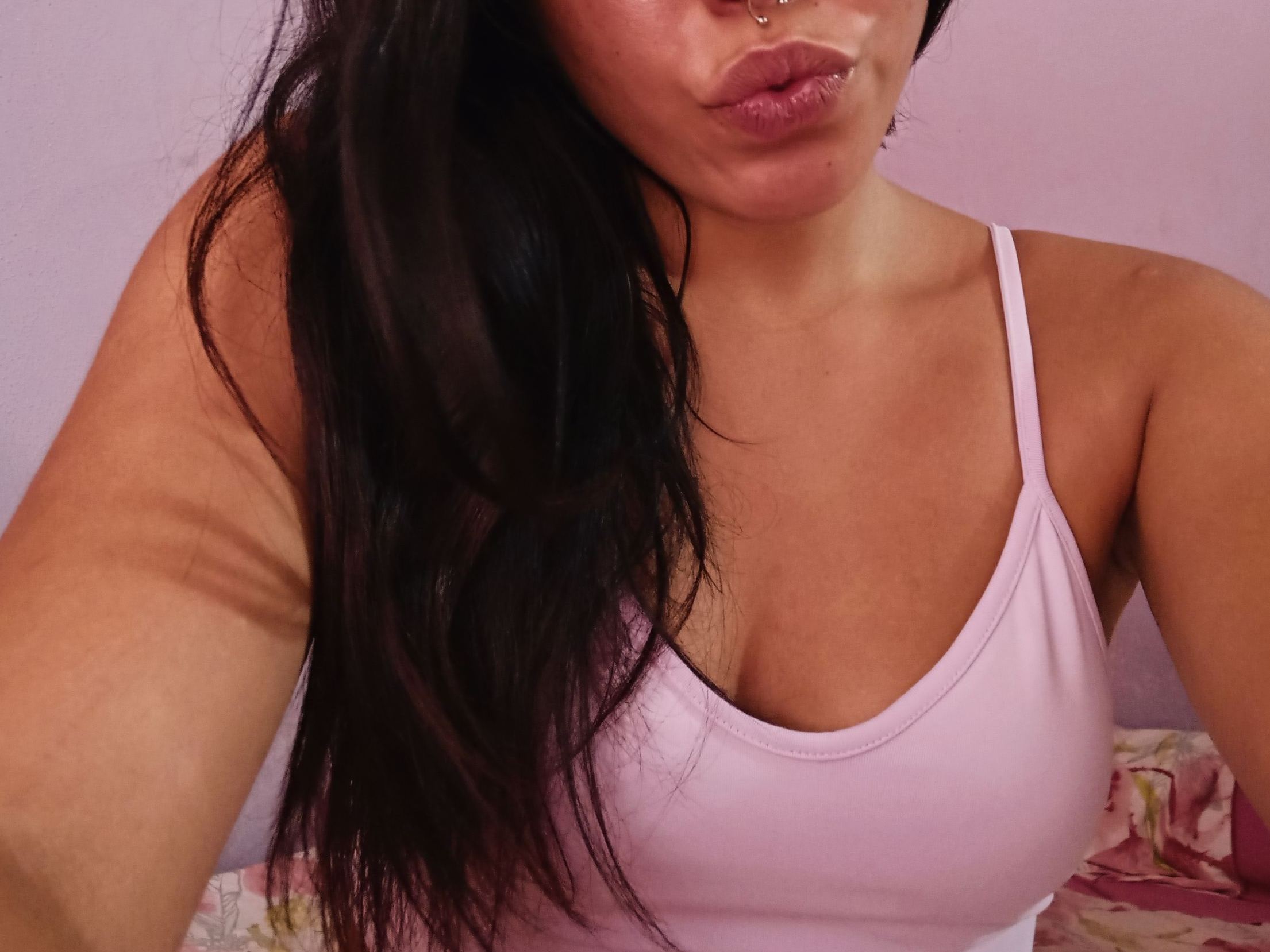 Imagen de perfil de modelo de cámara web de Irepak