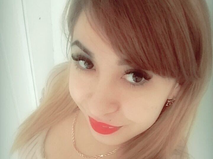 Image de profil du modèle de webcam MiaGreyGirl_xxxx