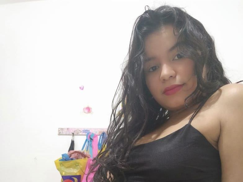 ArianaThompson Profilbild des Cam-Modells 