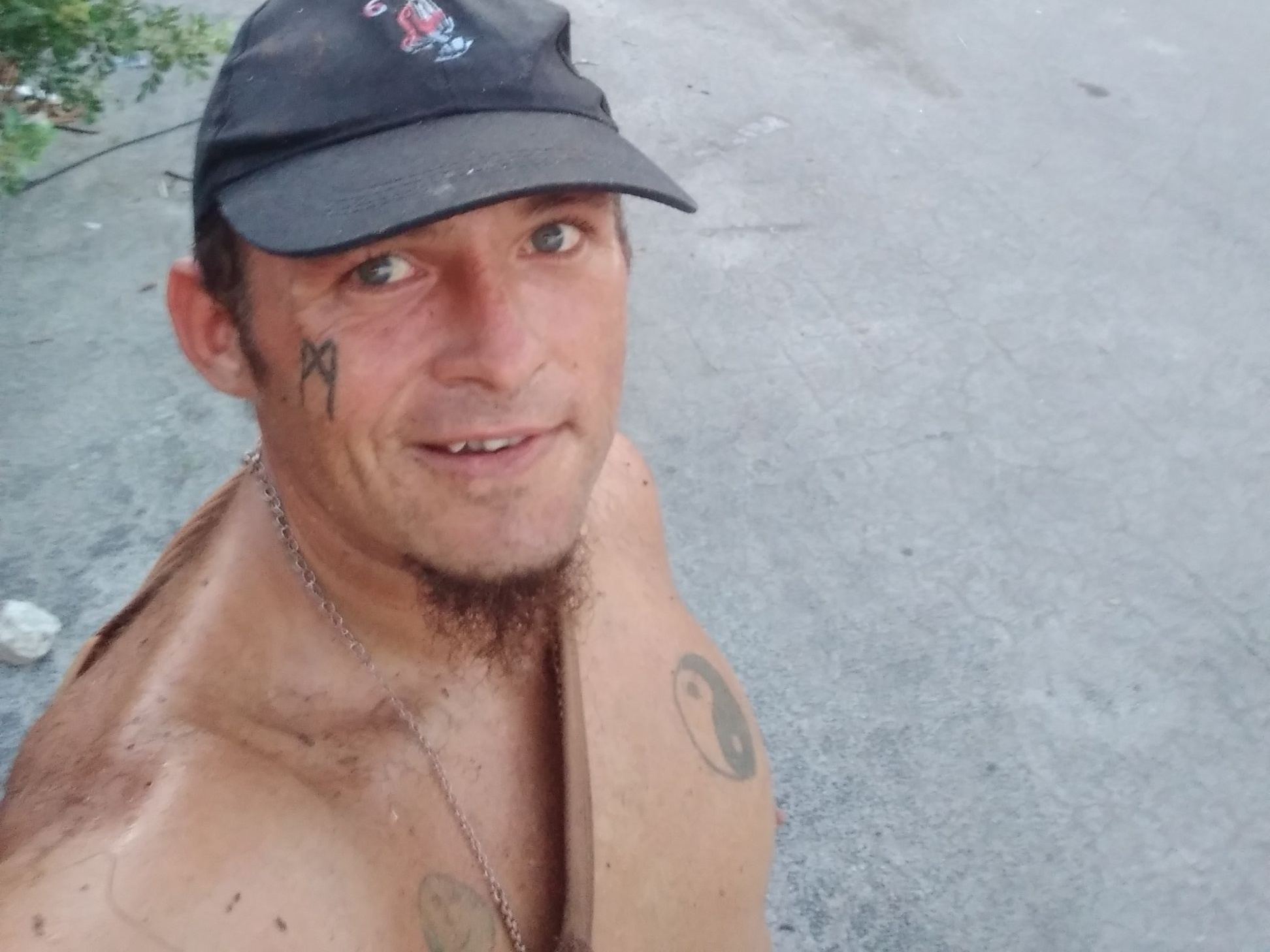 tonkatrunk profilbild på webbkameramodell 