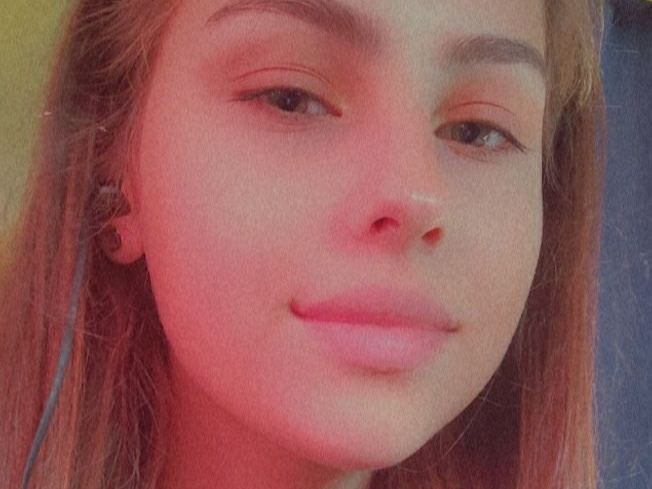 Image de profil du modèle de webcam AmandaFines