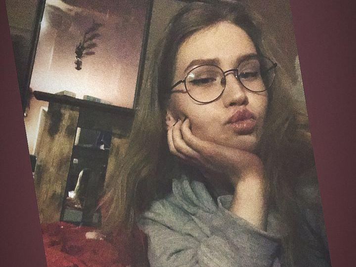nellyhotred immagine del profilo del modello di cam