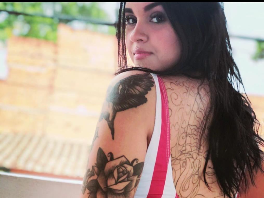 ValerieWolf profilbild på webbkameramodell 