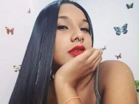 CarlySmithh profilbild på webbkameramodell 