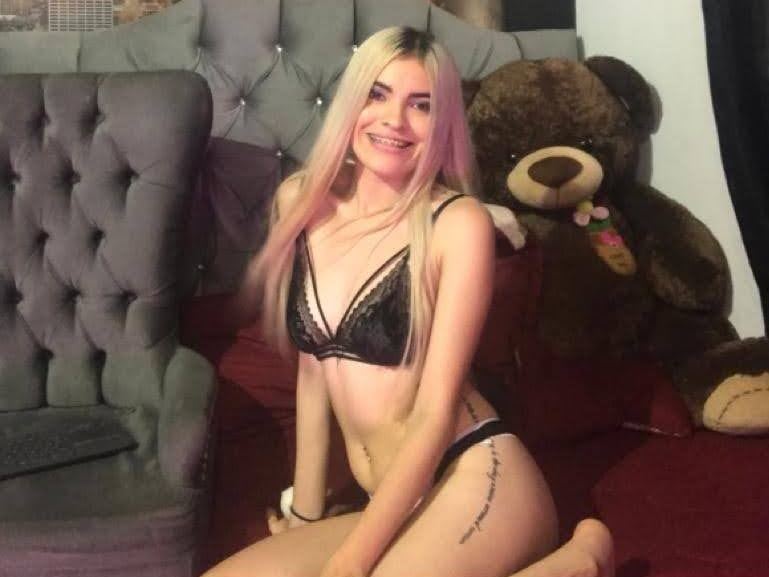 NEFERT_ATENEA immagine del profilo del modello di cam