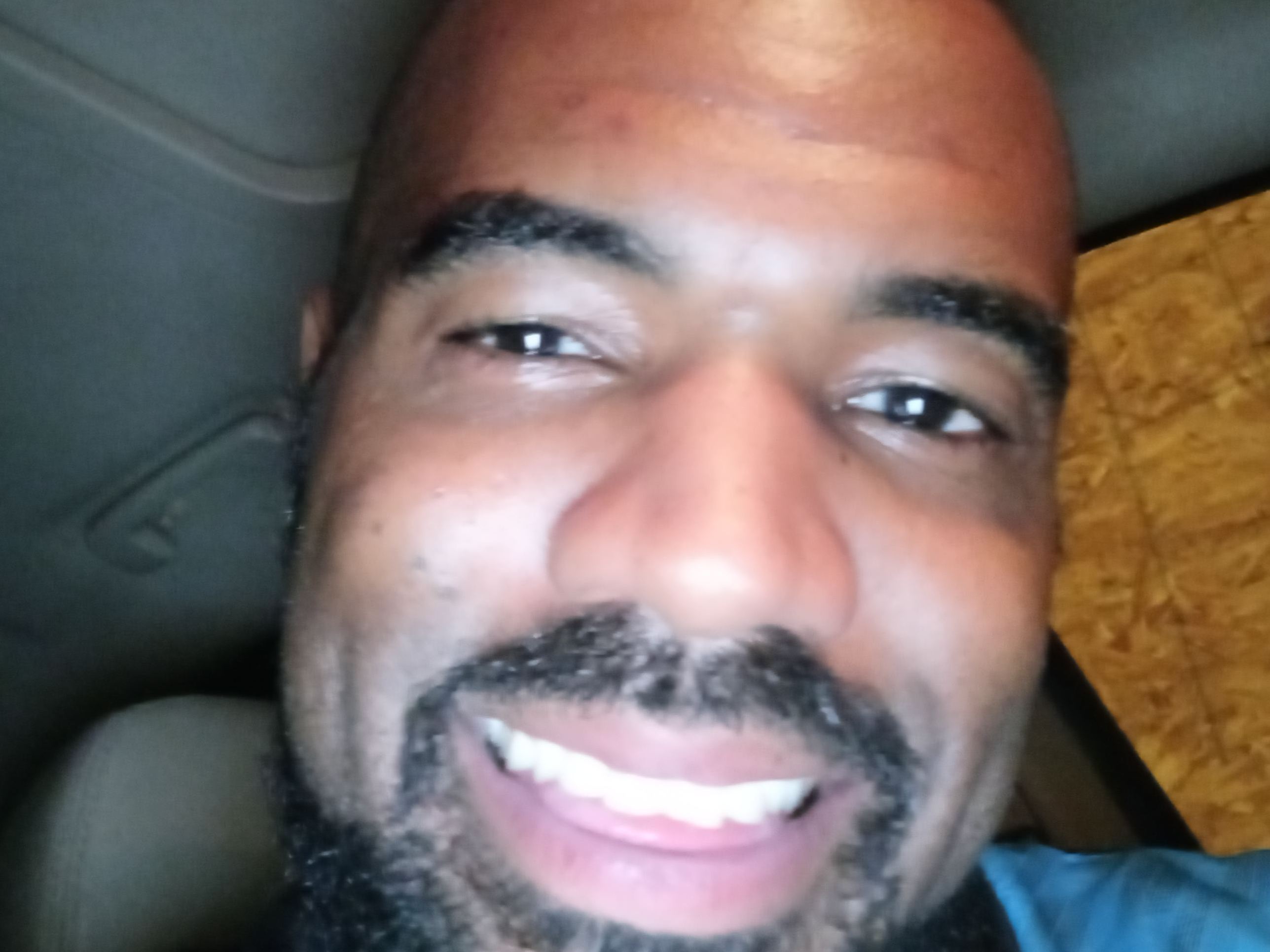 HornDogKCMO Profilbild des Cam-Modells 
