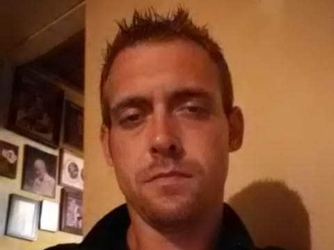 Image de profil du modèle de webcam Kaaz
