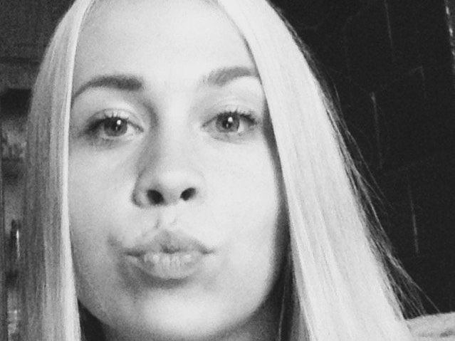 Imagen de perfil de modelo de cámara web de kristina416