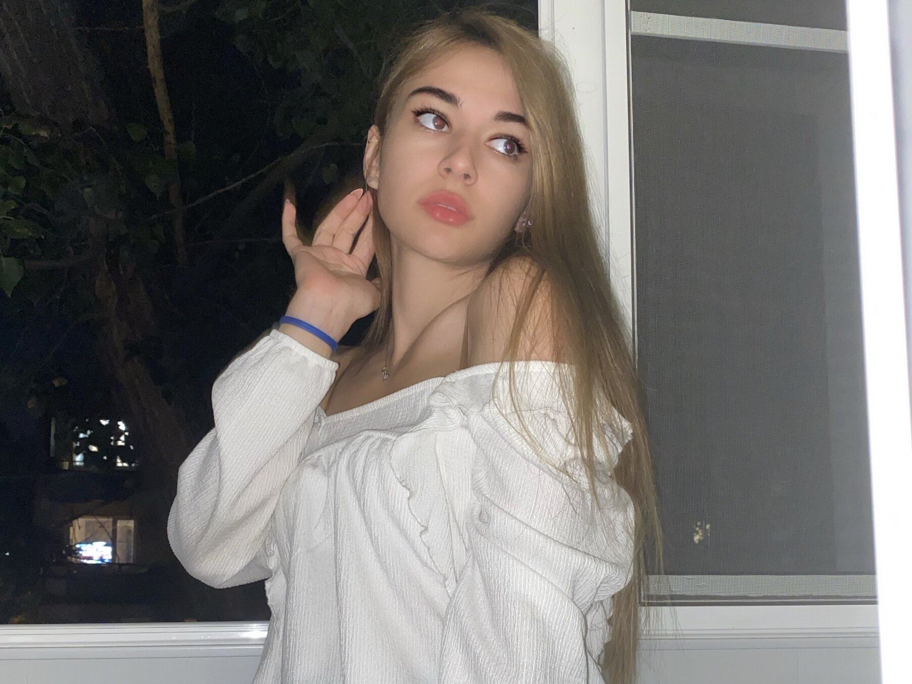 Image de profil du modèle de webcam SilennaSiemo