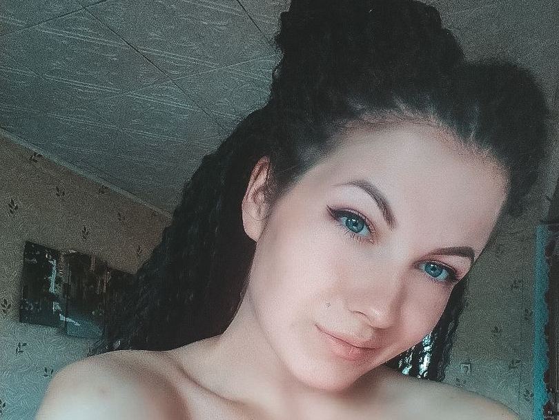 OlesyaMur immagine del profilo del modello di cam