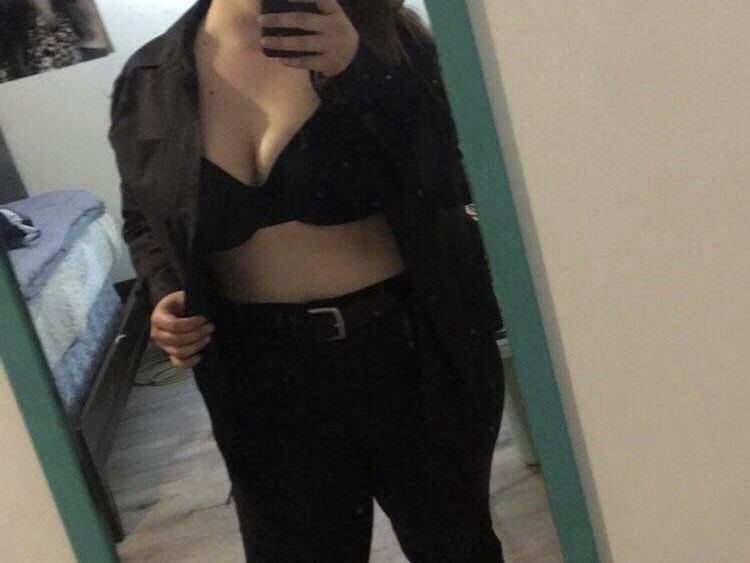 Brikitty profilbild på webbkameramodell 