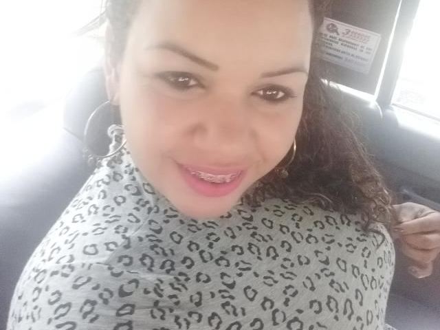 Imagen de perfil de modelo de cámara web de GirlPleasurexxxz
