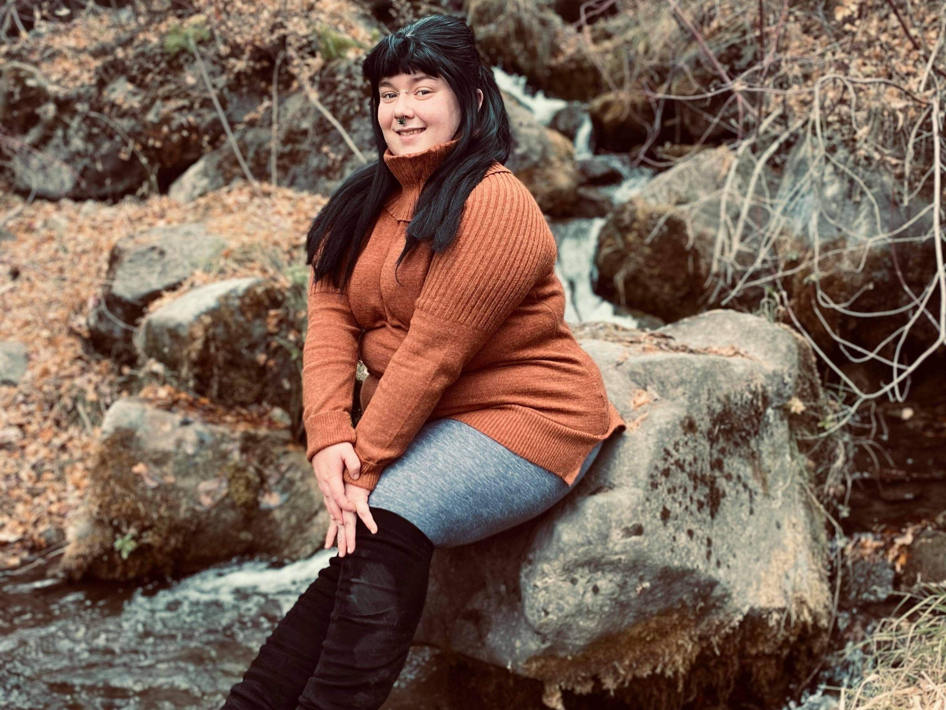 Imagen de perfil de modelo de cámara web de Mystical_Vibz97
