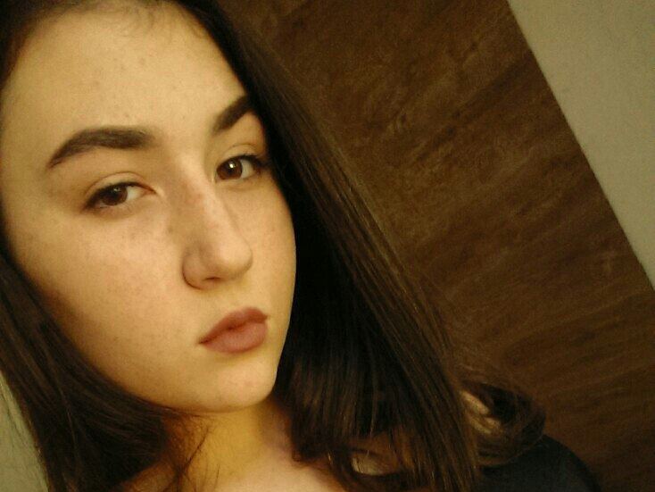 LiziBlove immagine del profilo del modello di cam