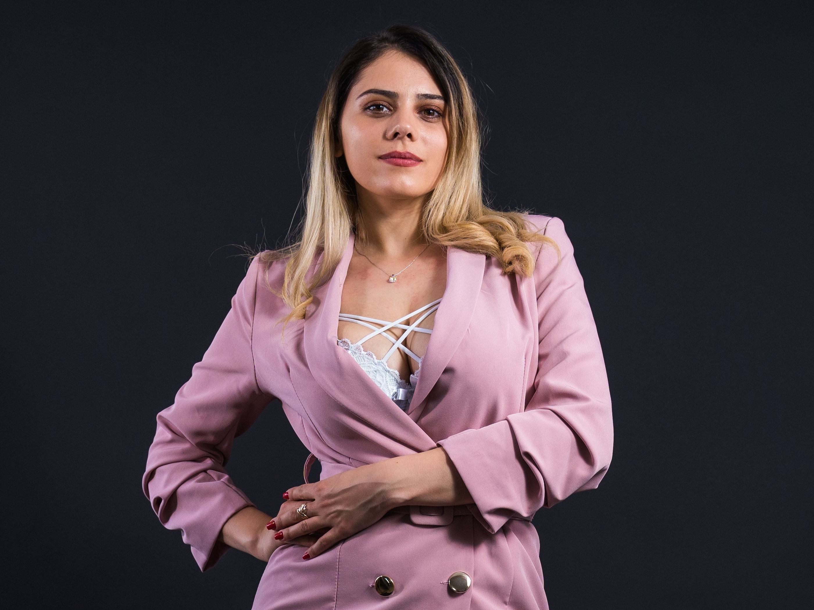 MiaKaterina profielfoto van cam model 