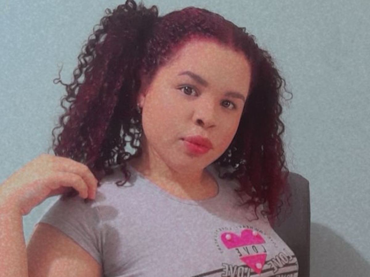 Image de profil du modèle de webcam nina_sexxy20
