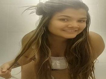 annehunt profielfoto van cam model 