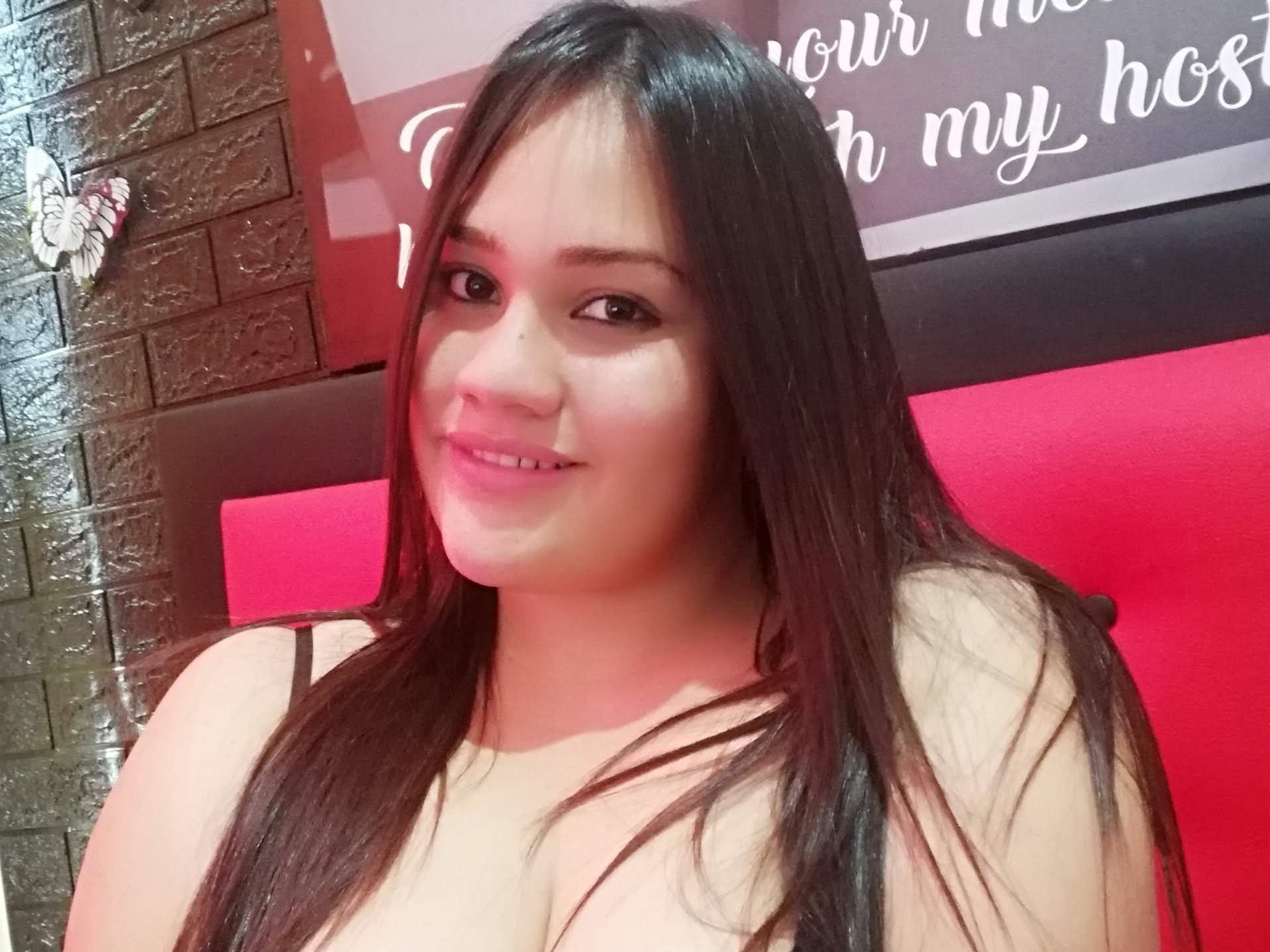 Image de profil du modèle de webcam XJuicyTits