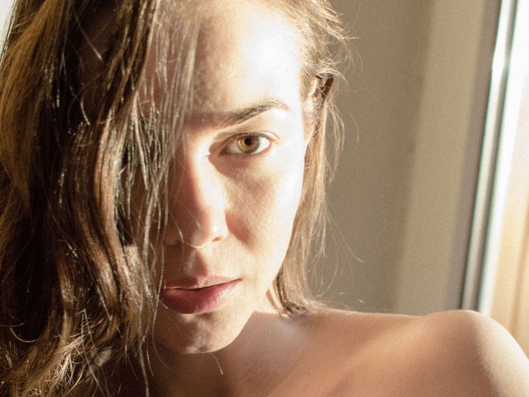 Profilbilde av AliceAhJames webkamera modell