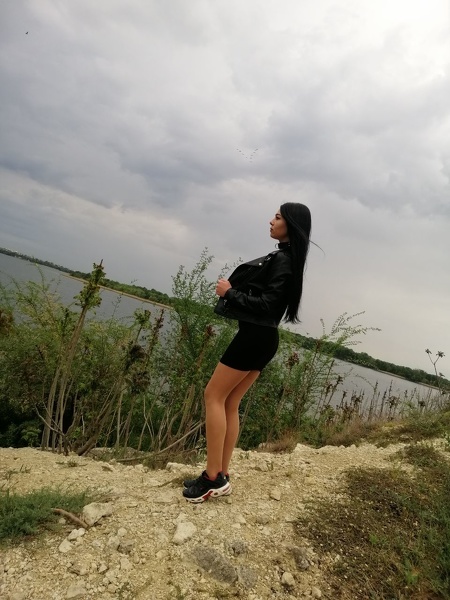 Utøver pleasureSamantha Bilde 1