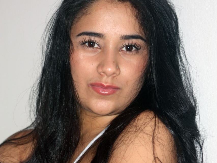 Image de profil du modèle de webcam paulette_saenz